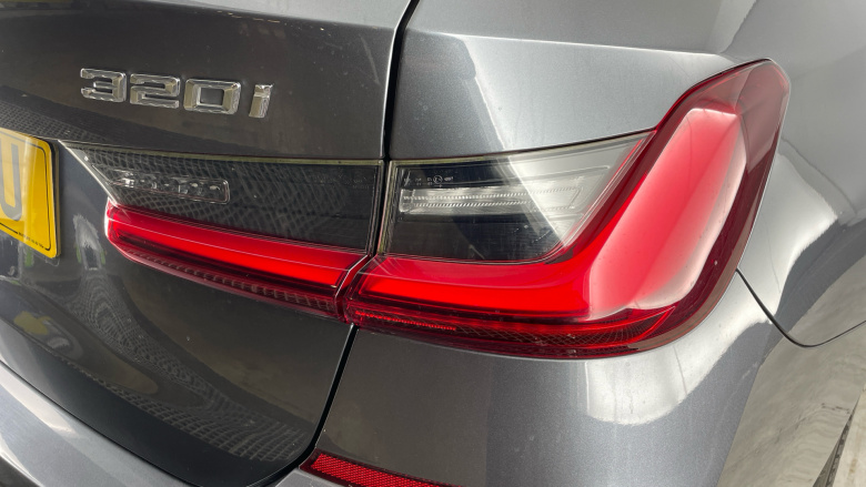 BMW 3 Series 320i M Sport 5dr Step Auto Petrol Estate